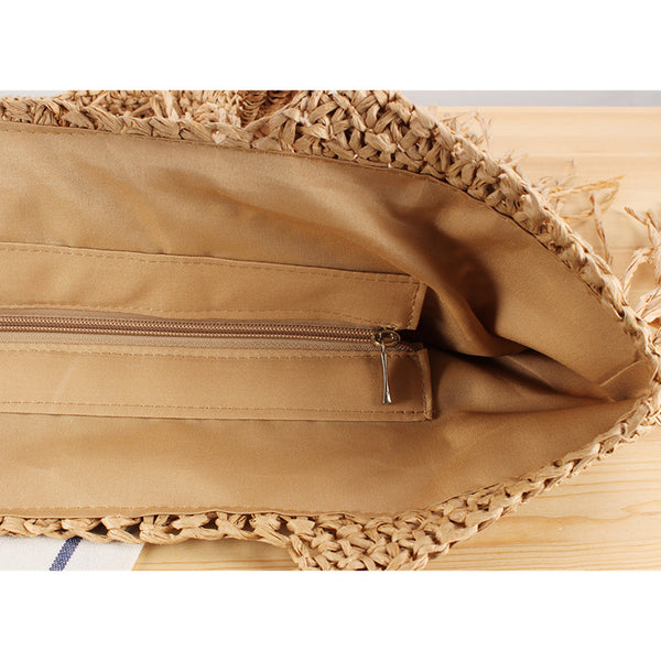 Chic Tassel Woven Clutch