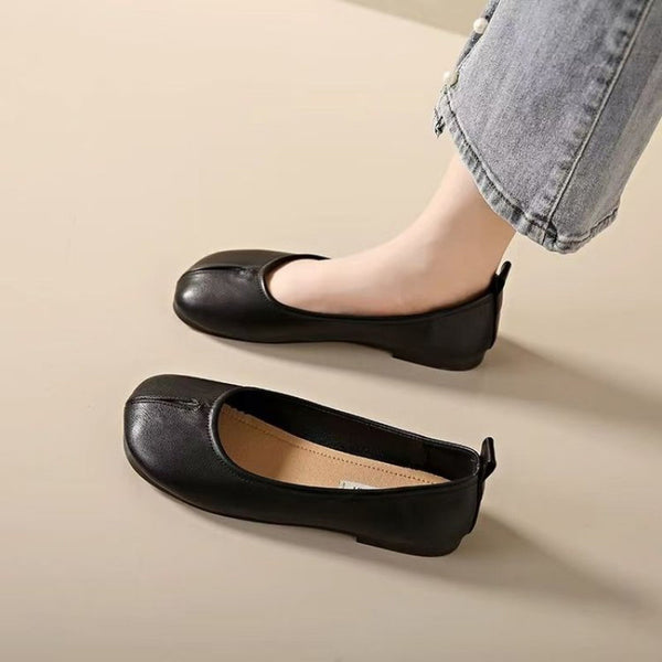 Chic low-cut slip-ons